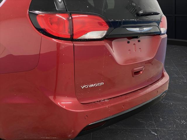 2026 Chrysler Voyager LX