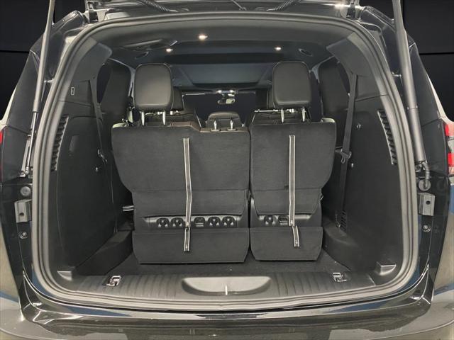 2026 Chrysler Pacifica Select AWD
