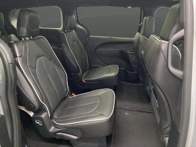 2026 Chrysler Pacifica Limited AWD