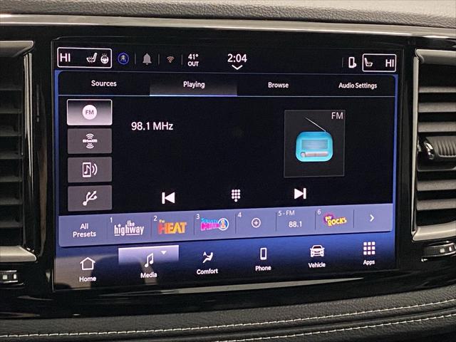 2026 Chrysler Pacifica Select