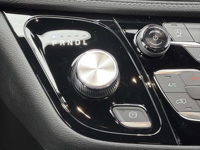 2026 Chrysler Pacifica Select AWD