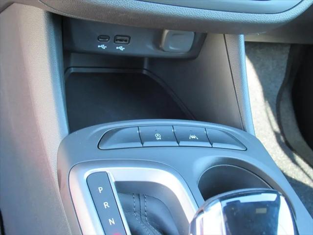 2026 Buick NV Preferred FWD