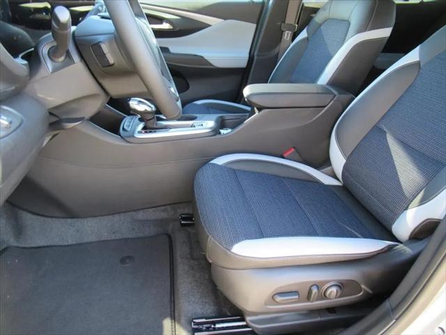 2026 Buick NV Preferred FWD