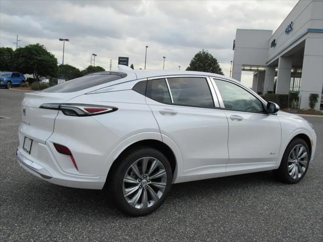 2026 Buick NV Avenir FWD