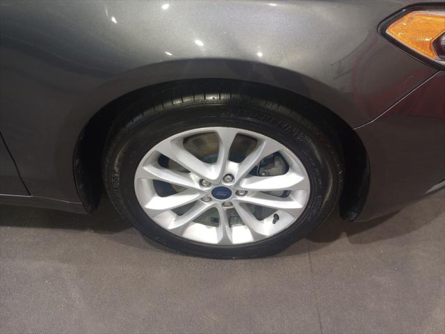 2020 Ford Fusion Plug-In Hybrid Titanium