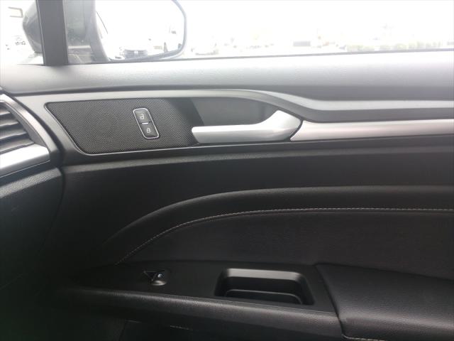 2020 Ford Fusion Plug-In Hybrid Titanium
