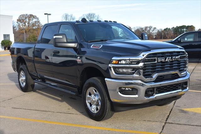 2026 RAM Ram 2500 RAM 2500 TRADESMAN CREW CAB 4X4 64 BOX