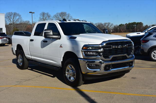 2026 RAM Ram 2500 RAM 2500 TRADESMAN CREW CAB 4X4 64 BOX