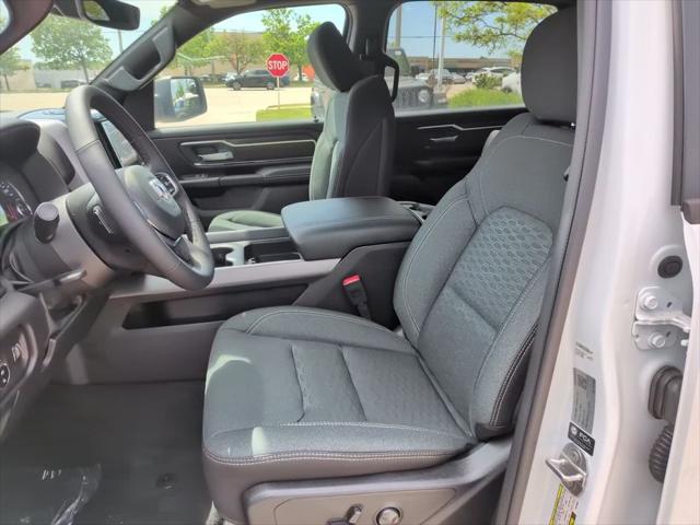 2026 Ram 1500 Big Horn Crew Cab 4x4 5'7" Box