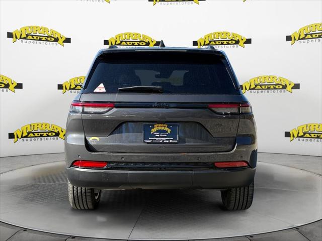 2025 Jeep Grand Cherokee Altitude 4x2