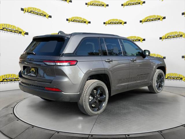 2025 Jeep Grand Cherokee Altitude 4x2