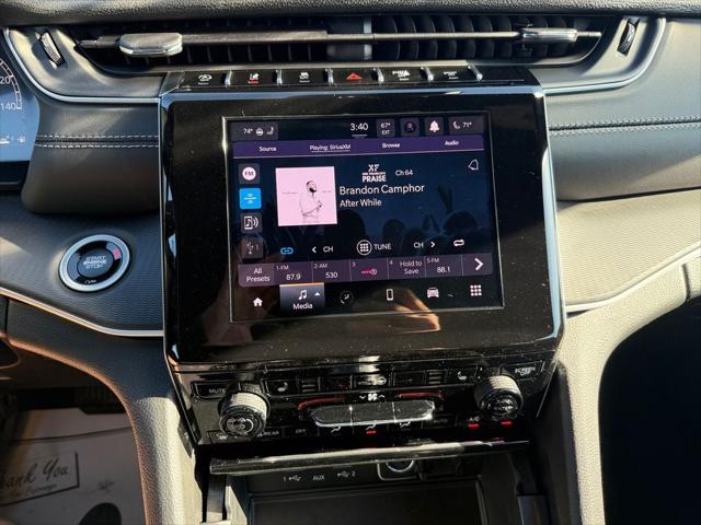 2025 Jeep Grand Cherokee Altitude 4x2