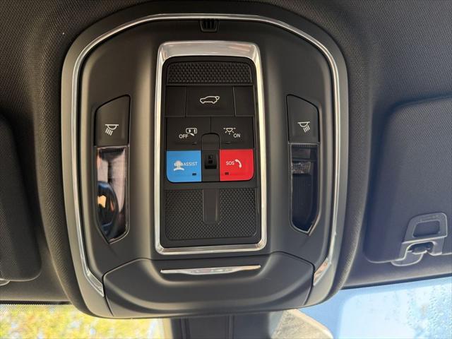2025 Jeep Grand Cherokee Altitude 4x2