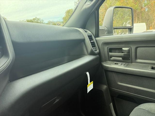 2026 Ram 2500 Tradesman Crew Cab 4x4 64 Box