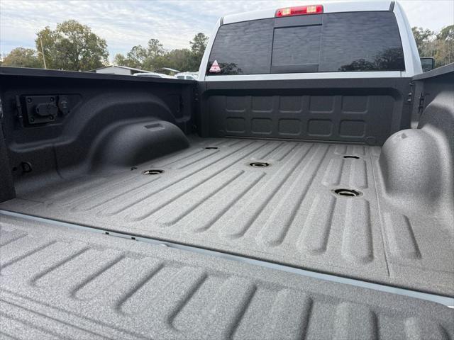 2026 Ram 2500 Tradesman Crew Cab 4x4 64 Box