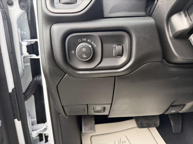 2026 Ram 2500 Tradesman Crew Cab 4x4 8' Box