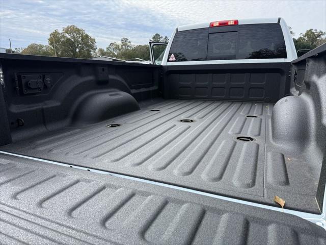 2026 Ram 2500 Tradesman Crew Cab 4x4 8' Box