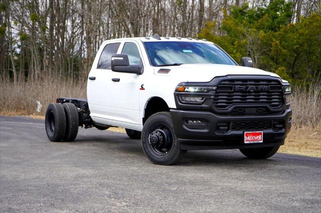2026 RAM Ram 3500 Chassis Cab RAM 3500 TRADESMAN CREW CAB CHASSIS 4X4 60 CA