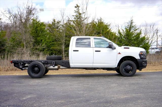 2026 RAM 3500 Chassis RAM 3500 TRADESMAN CREW CAB CHASSIS 4X4 60 CA