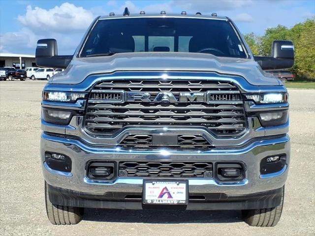 2026 RAM Ram 2500 RAM 2500 TRADESMAN CREW CAB 4X4 8 BOX