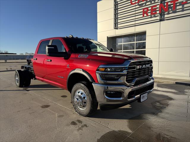 2026 RAM 3500 Chassis Cab RAM 3500 BIG HORN CREW CAB CHASSIS 4X4 60 CA