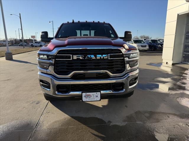 2026 RAM 3500 Chassis Cab RAM 3500 BIG HORN CREW CAB CHASSIS 4X4 60 CA