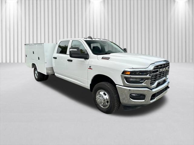 2026 RAM Ram 3500 Chassis Cab RAM 3500 TRADESMAN CREW CAB CHASSIS 4X4 60 CA 2026 RAM Ram 3500 Chassis Cab RAM 3500 TRADESMAN CREW CAB CHASSIS 4X4 60 CA