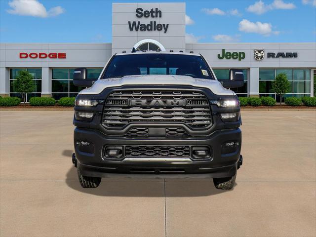 2026 RAM Ram 3500 Chassis Cab RAM 3500 TRADESMAN CREW CAB CHASSIS 4X4 60 CA