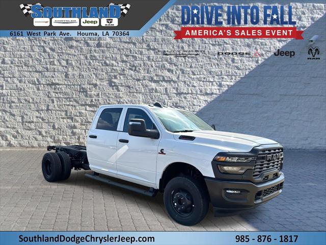 2026 RAM 3500 Chassis RAM 3500 TRADESMAN CREW CAB CHASSIS 4X4 60 CA