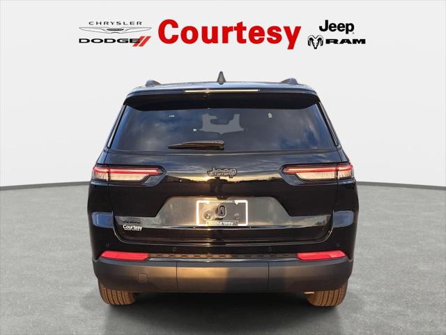 2025 Jeep Grand Cherokee GRAND CHEROKEE L ALTITUDE X 4X4