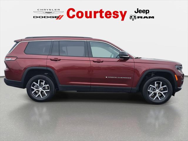 2025 Jeep Grand Cherokee GRAND CHEROKEE L LIMITED 4X4