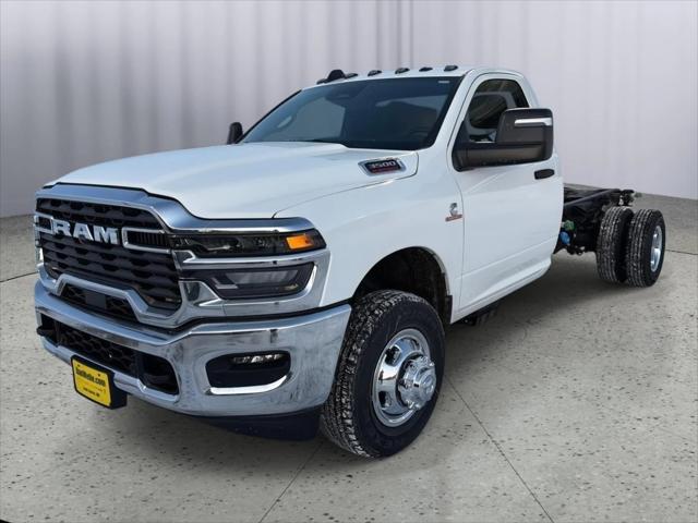2026 RAM Ram 3500 Chassis Cab RAM 3500 TRADESMAN CHASSIS REGULAR CAB 4X4 84 CA