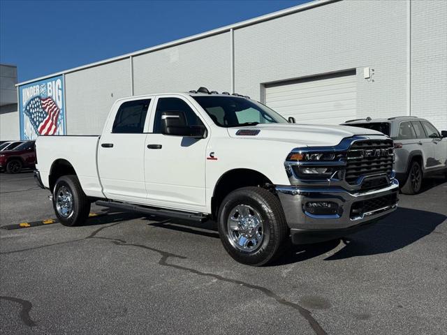 2026 RAM Ram 2500 RAM 2500 TRADESMAN CREW CAB 4X4 64 BOX