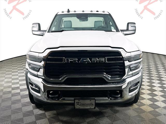 2026 RAM Ram 5500 Chassis Cab RAM 5500 TRADESMAN CHASSIS REGULAR CAB 4X4 108 CA