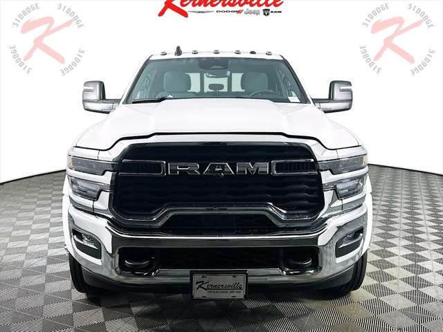 2026 RAM Ram 5500 Chassis Cab RAM 5500 BIG HORN CHASSIS CREW CAB 4X4 60 CA