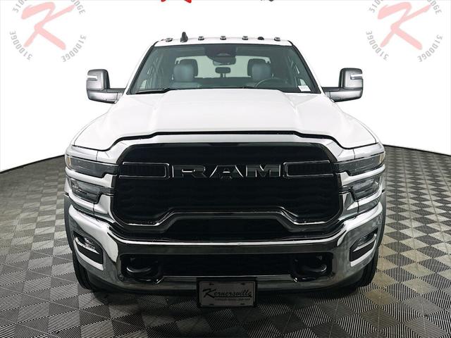 2026 RAM Ram 5500 Chassis Cab RAM 5500 TRADESMAN CHASSIS CREW CAB 4X4 84 CA 2026 RAM Ram 5500 Chassis Cab RAM 5500 TRADESMAN CHASSIS CREW CAB 4X4 84 CA