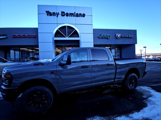 2026 RAM Ram 3500 RAM 3500 TRADESMAN CREW CAB 4X4 64 BOX