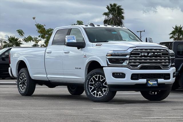2026 RAM Ram 3500 RAM 3500 LIMITED LONGHORN CREW CAB 4X4 8 BOX