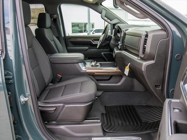 2026 Chevrolet Silverado 2500HD Double Cab, Standard Bed, LT, 4WD