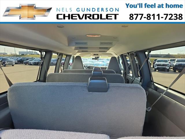 2025 Chevrolet Express Passenger RWD 3500 Extended Wheelbase LT