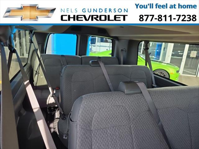 2025 Chevrolet Express Passenger RWD 3500 Extended Wheelbase LT