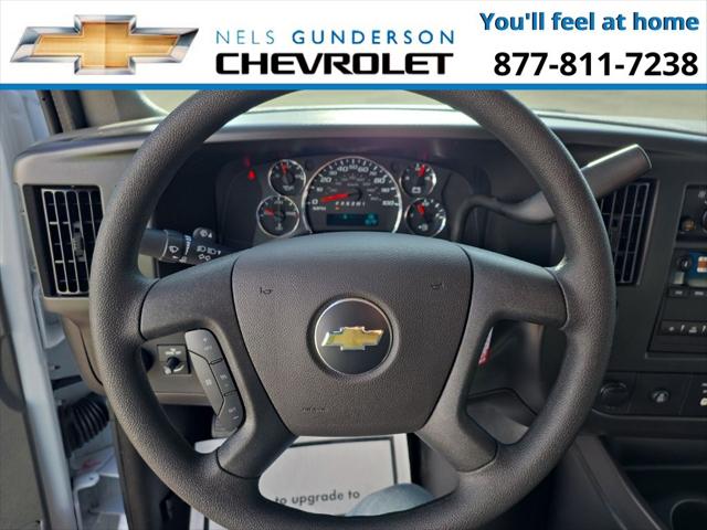 2025 Chevrolet Express Passenger RWD 3500 Extended Wheelbase LT