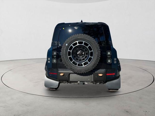 2026 Land Rover Defender OCTA