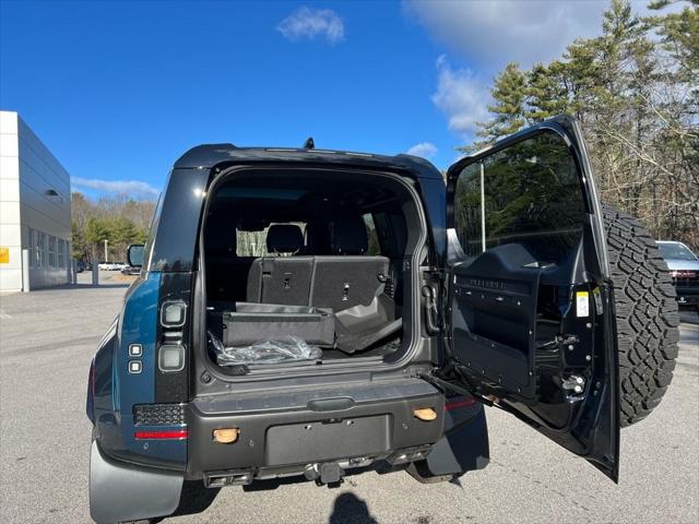 2026 Land Rover Defender OCTA