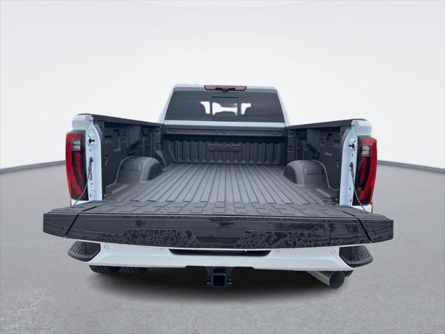 2026 GMC Sierra 3500HD Crew Cab, Long Bed, Denali Ultimate Dual Rear Wheel, 4WD