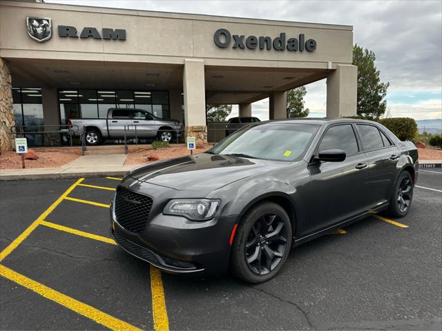 2022 Chrysler 300 Touring 2022 Chrysler 300 Touring