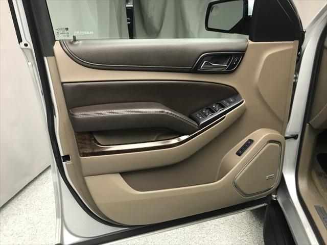 2017 Chevrolet Suburban LT 2017 Chevrolet Suburban LT