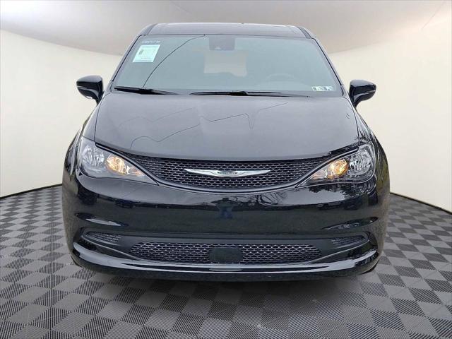 2026 Chrysler Voyager VOYAGER LX