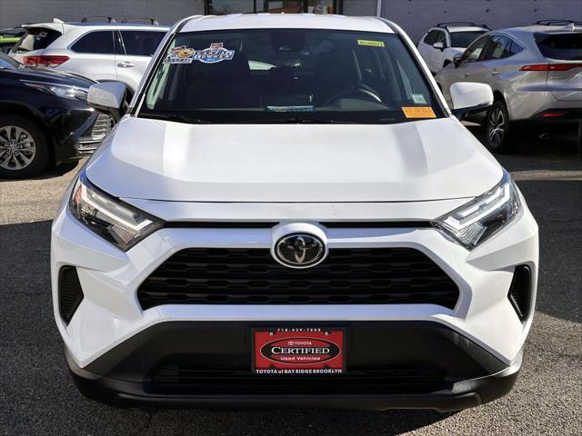 2024 Toyota RAV4 LE [6]
