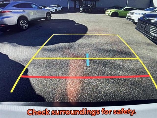 2024 Toyota RAV4 LE [26]